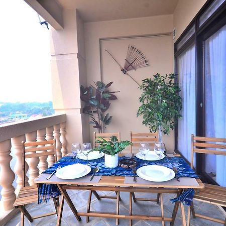 New Riverbank Suites - Waterfront Kuching City Екстериор снимка