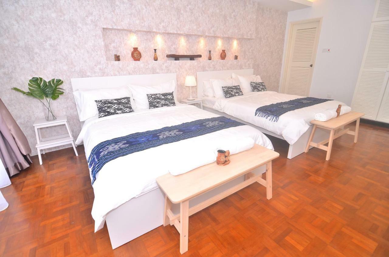 New Riverbank Suites - Waterfront Kuching City Екстериор снимка